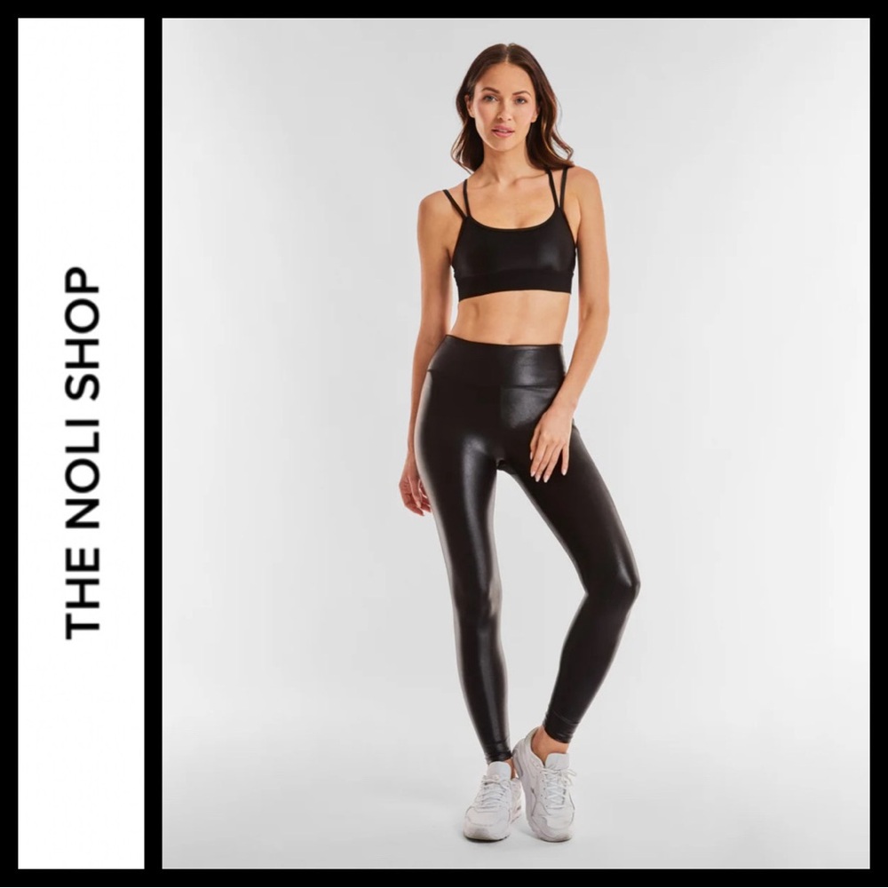 NWOT Noli Liquid Leggings